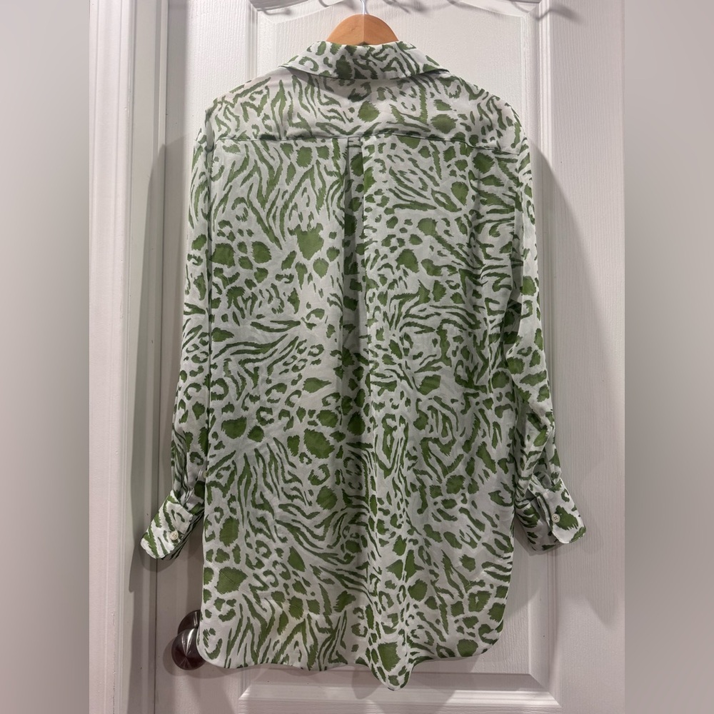 Topshop Green and White Patterned Blouse - Picture 7 of 8
